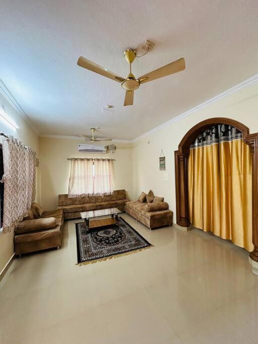 Sharvari Home Stay 乌杜皮 外观 照片