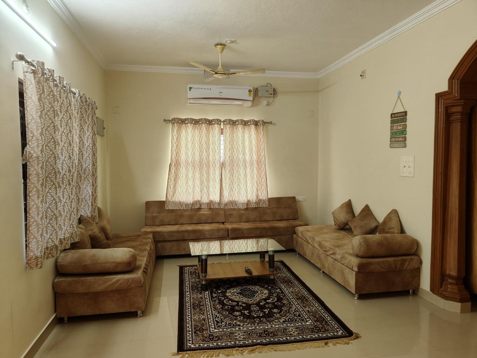 Sharvari Home Stay 乌杜皮 外观 照片